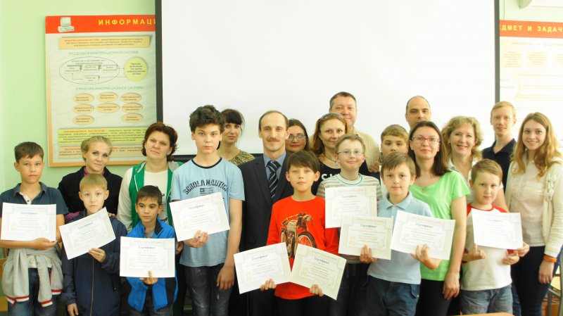 В УлГПУ завершила работу весенняя смена проекта «Азбука программирования», в которой приняли участие учащиеся восьми ульяновских школ