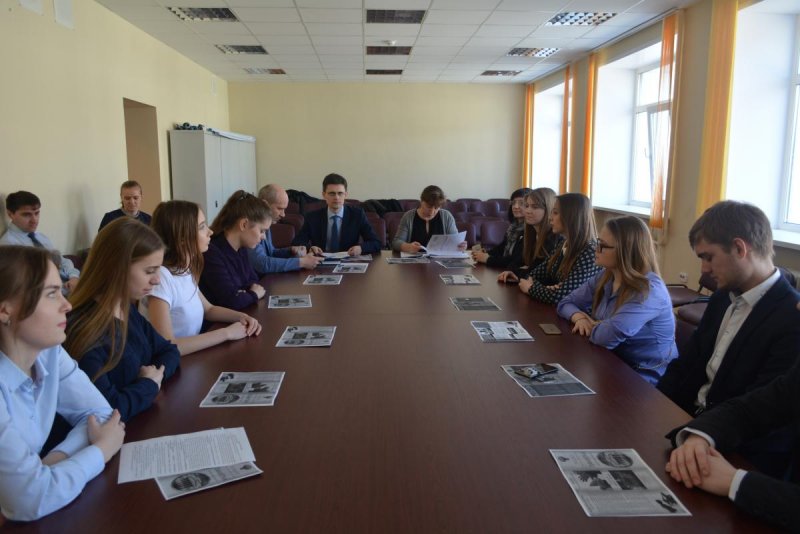 Студенты УлГПУ  в рамках V Недели антикоррупционных инициатив встретились с руководителями департаментов регионального министерства развития конкуренции и экономики 