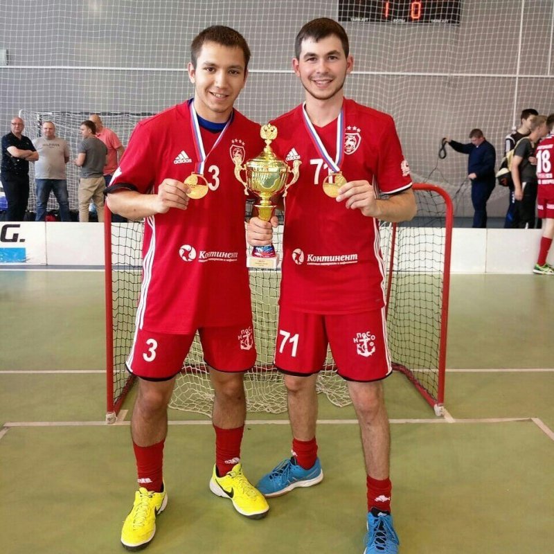 Студенты УлГПУ Ильяс Залалетдинов и Эльдар Мамедов стали чемпионами России по флорболу