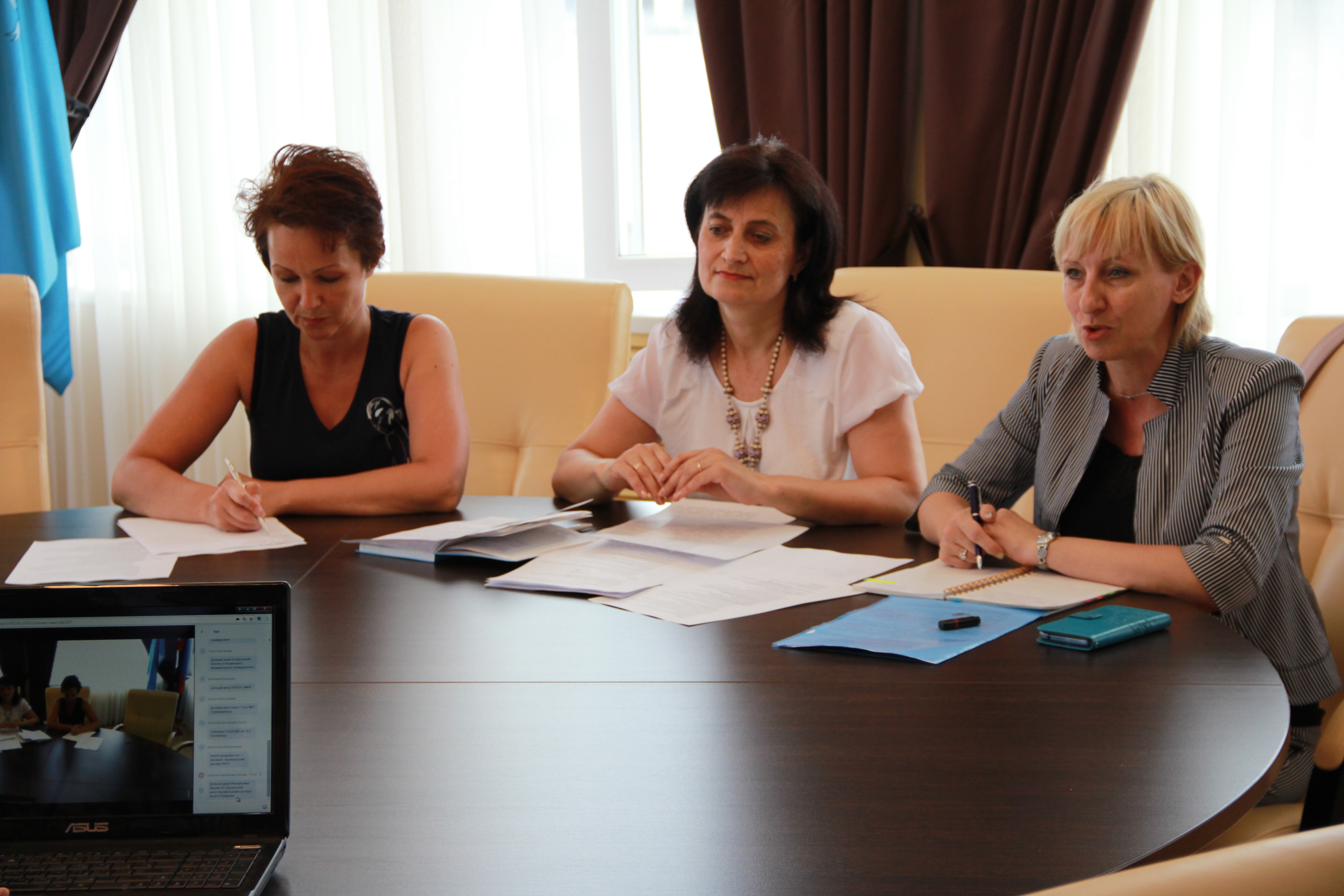 В УлГПУ состоялся вебинар на тему «Три важные функции в деятельности ресурсного центра подготовки вожатых»