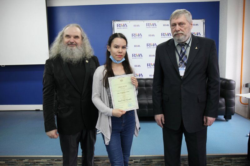 Студентка УлГПУ Софья Узалукова стала лауреатом 2 степени Всероссийского конкурса научно-исследовательских, проектных и творческих работ «ОБРЕТЕННОЕ ПОКОЛЕНИЕ»