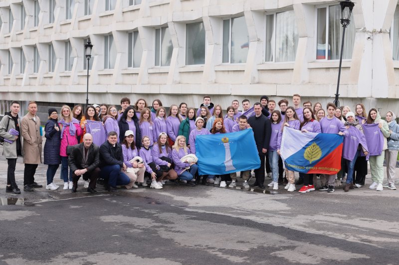 Студенты УлГПУ в составе команды Ульяновской области отправились на XXX Всероссийский фестиваль «Российская студенческая весна»  в Самару 