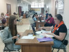 Первые выпускники школ, вчера получившие аттестаты,  пришли в приемную комиссию УлГПУ для сдачи документов