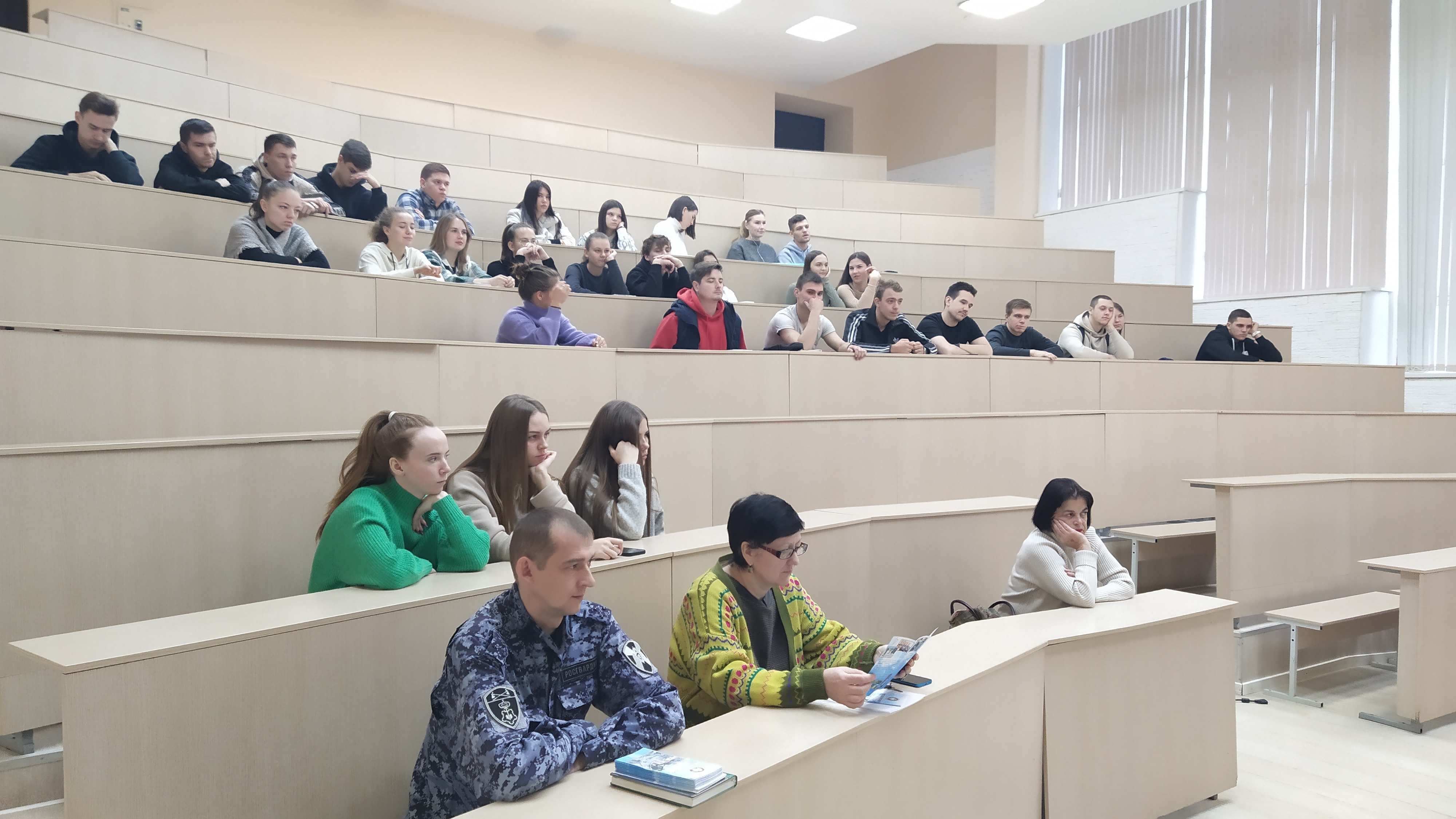 Центр содействия трудоустройству выпускников УлГПУ   провел цикл встреч выпускников 2023 года с представителями Управления образования администрации города Ульяновска и потенциальными работодателями