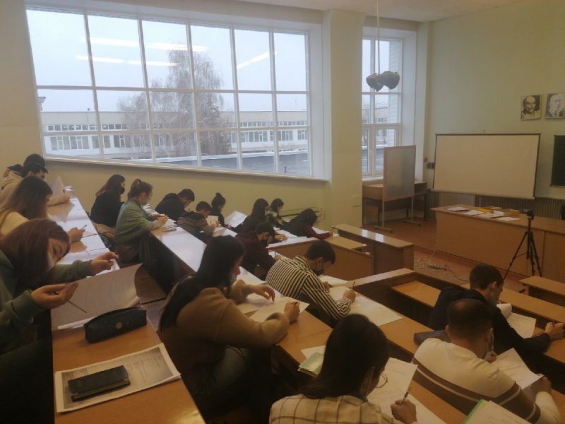 В УлГПУ завершилось тестирование иностранных граждан в рамках проекта «Центр открытого образования на русском языке»