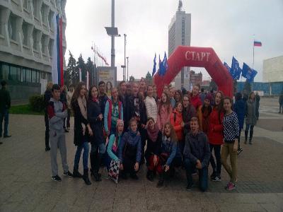 Во Всероссийский день ходьбы студенты УлГПУ прошли километр пешком