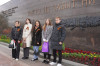 Студенты факультета права, экономики и управления УлГПУ приняли участие в церемонии возложения цветов к Вечному огню 