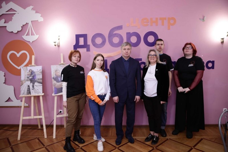 Студенты УлГПУ – волонтеры культуры – приняли участие в открытии первого в России Добро.Центра в сфере культуры 